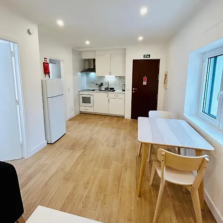 Casa Martins Country Apt 6 - 20Mins From Ericeria With Private Parking *