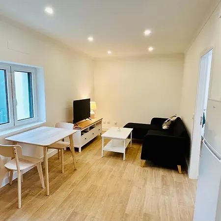 Casa Martins Country Apt 6 - 20Mins From Ericeria With Private Parking Appartement