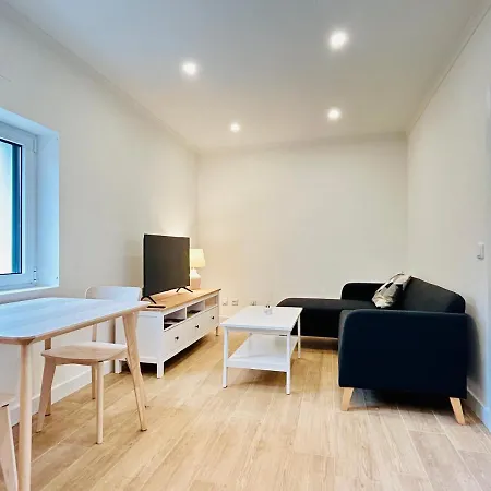 アパート Casa Martins Country Apt 6 - 20Mins From Ericeria With Private Parking